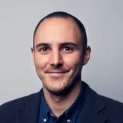 Luis Carlon